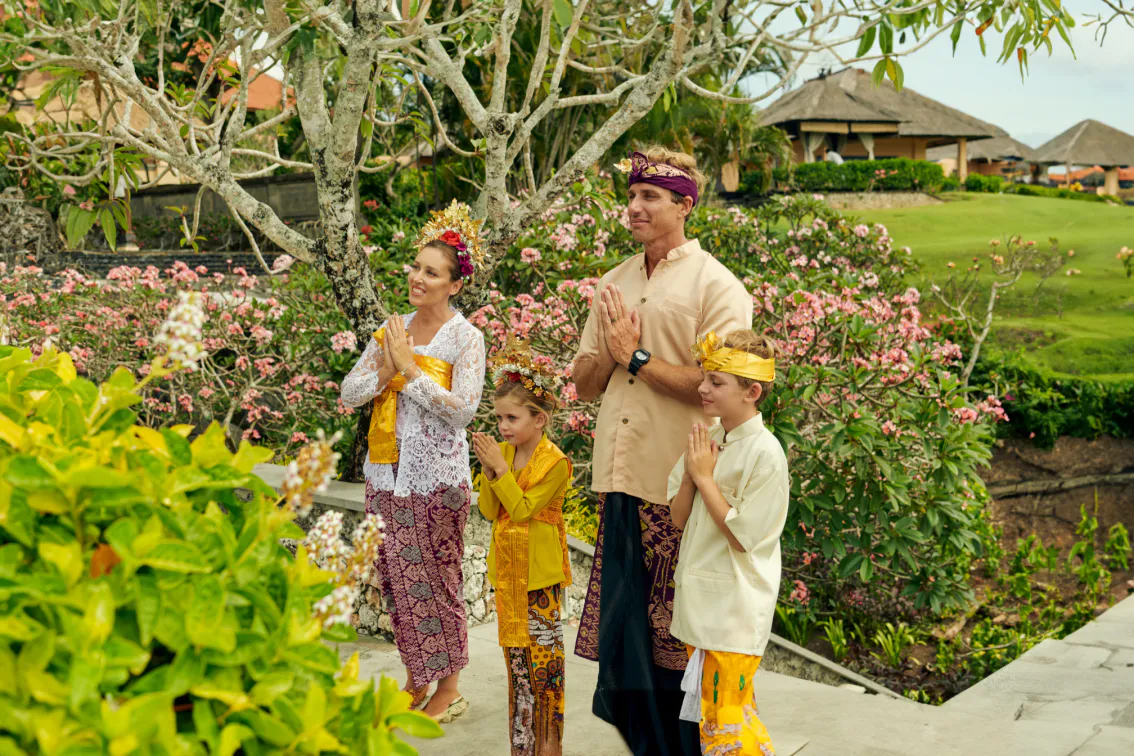 Balinese Dress-Up — Traditional Costume Experience | AYANA Bali