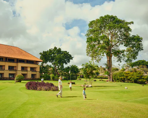 Riverside Golf Club course